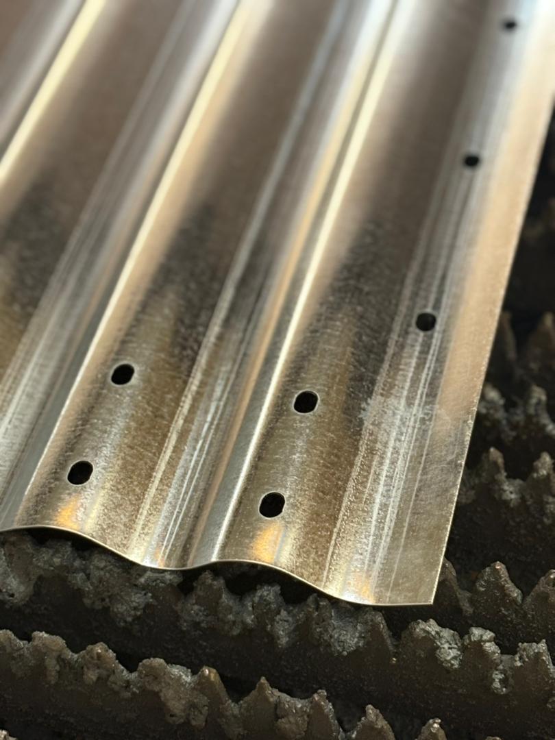 خدمات برشکاری و خمکاری آریا برش در اصفهان